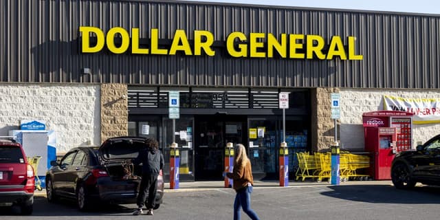 Dollar General CEO says consumers making $100,000 a year don't feel high income anymore