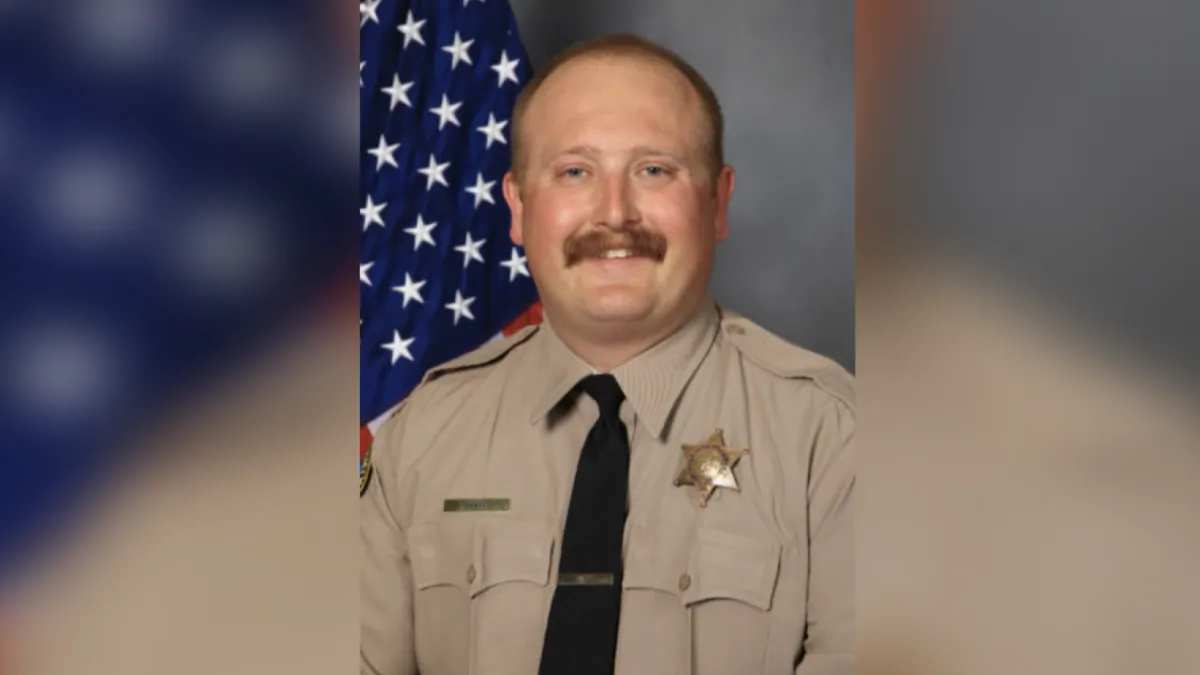 Sheriff's deputy killed while serving eviction notice in central California