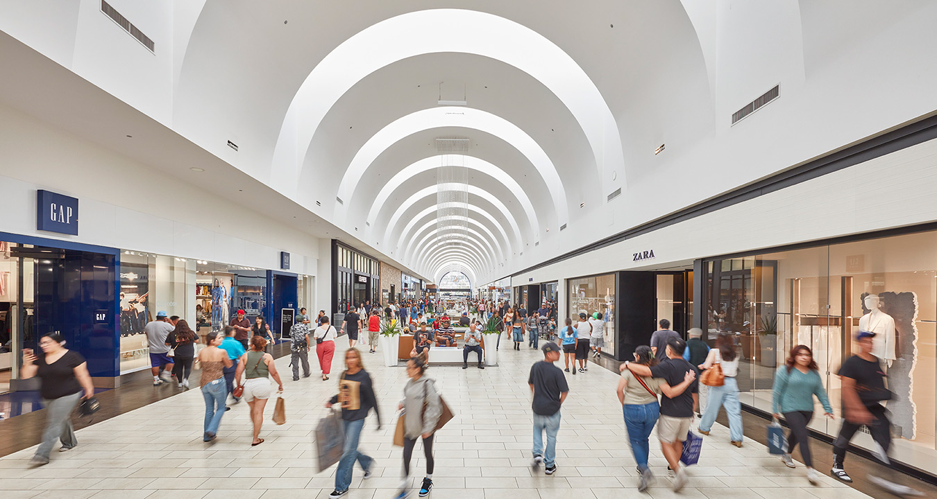 Macerich’s Mall Type Looks a Lot Like Los Cerritos Center