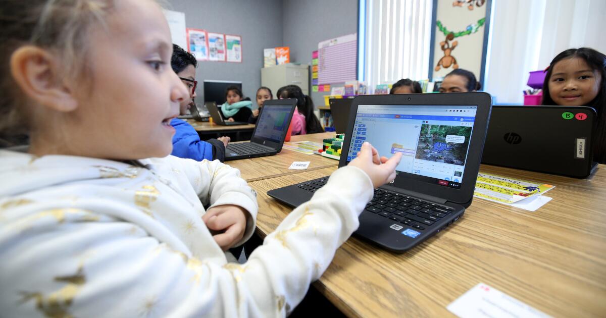 Cerritos Elementary builds robots to travel through a mock-up of Glendale