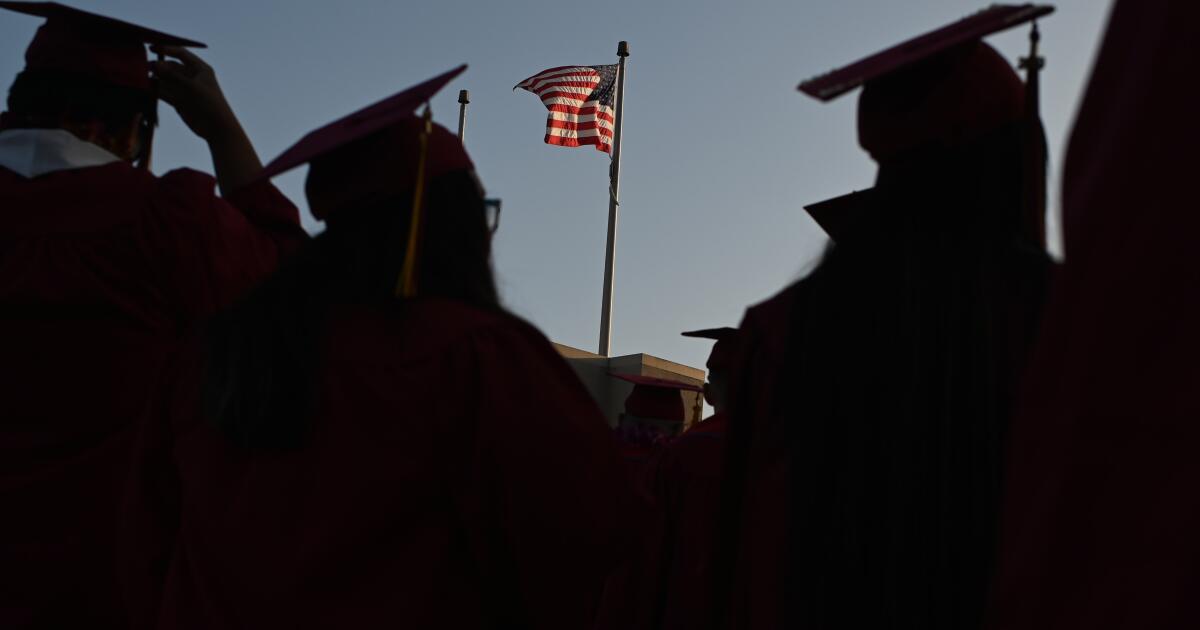California public schools, led by Los Angeles County, continue to report enrollment drops