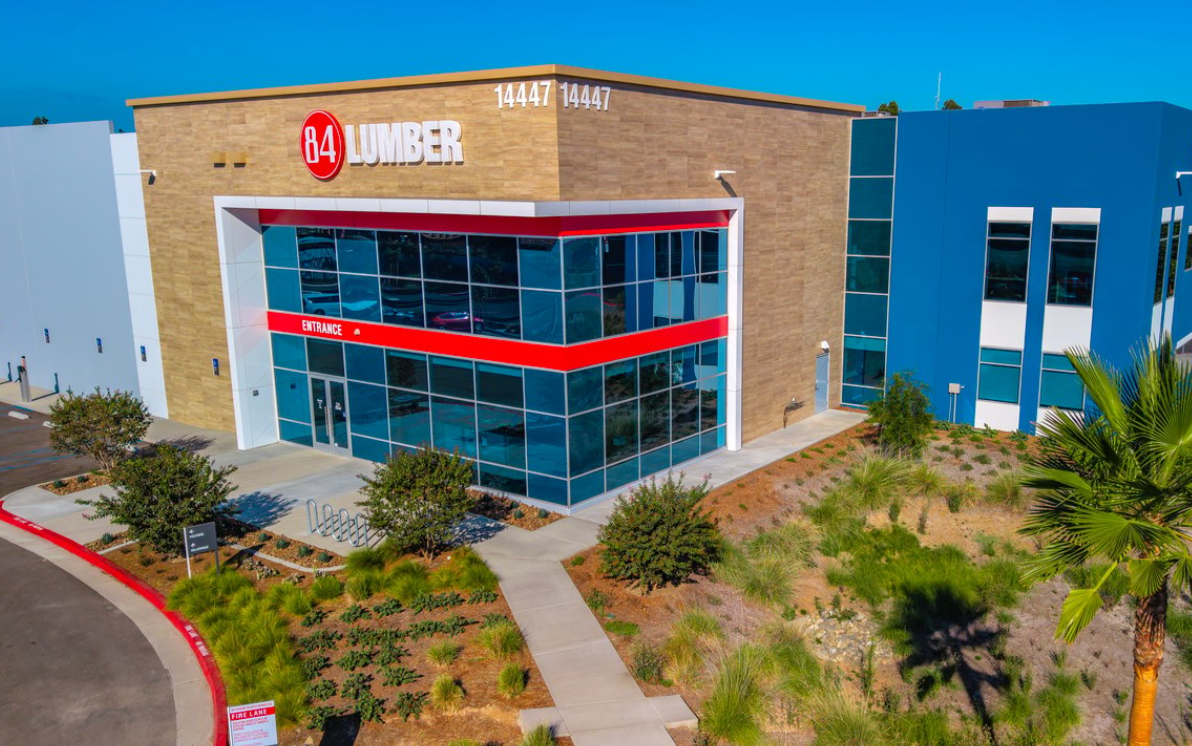 84 Lumber Opens New Store in La Mirada