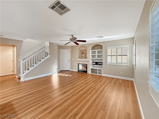1010 Grand Cerritos Ave, Las Vegas, NV 89183