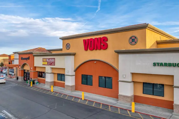 California landlord buys Las Vegas retail plaza for nearly $30M