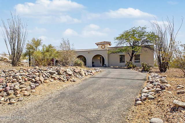 4650 N Paseo De Los Cerritos, Tucson, AZ 85745