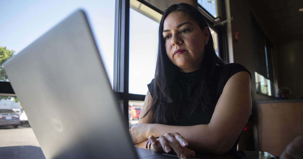 'I felt like I wasn't learning': Community college students struggle with online education