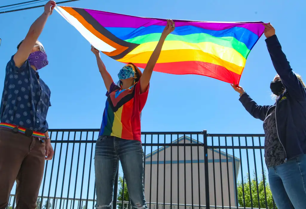 Neighboring Sonoma County school sites address pride flag debate