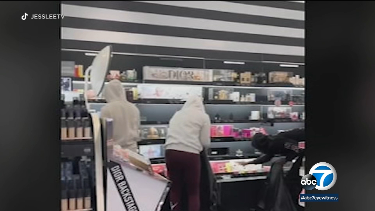 Los Angeles County: 3 suspects caught brazenly steal beauty products in Sephora, Forever 21 stores at Cerritos mall; video