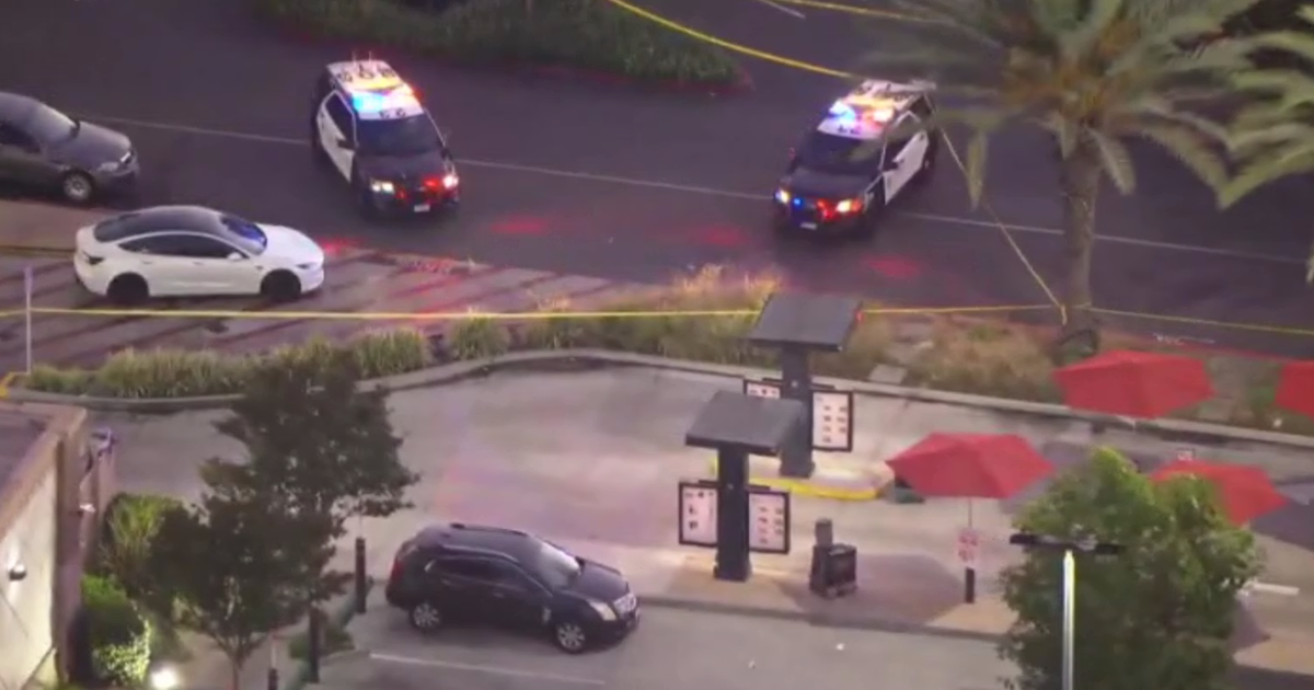 15-year-old boy fatally shot near Chick-fil-A in Cerritos; LA county detectives searching for shooter
