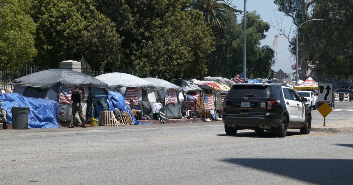 Trump administration suspends nearly $200 million for LA's main homeless agency