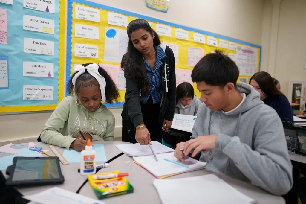 Editorial: Adolescents stop reading as America's education crisis moves to middle school